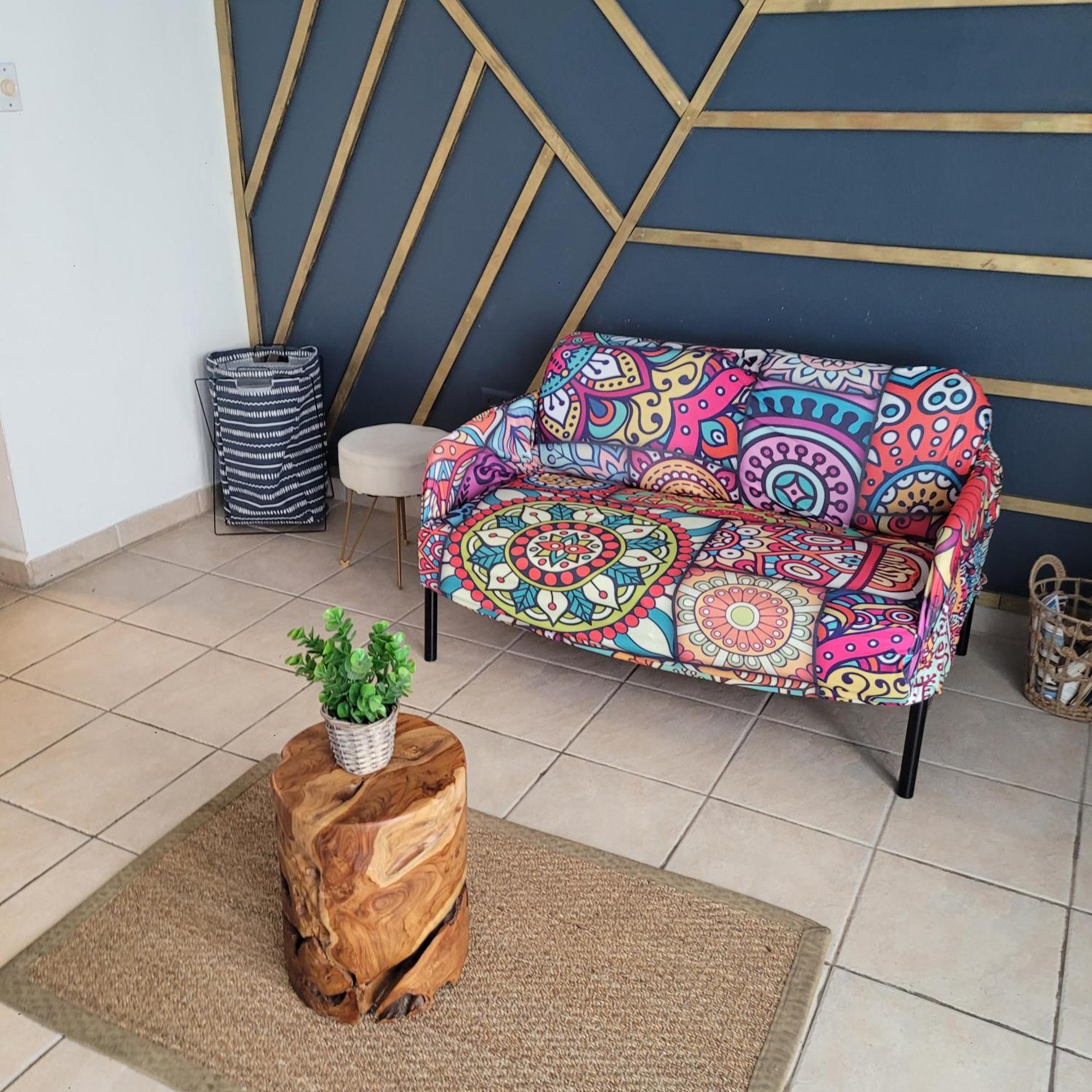 Cond. St. Tropez Apartamento *